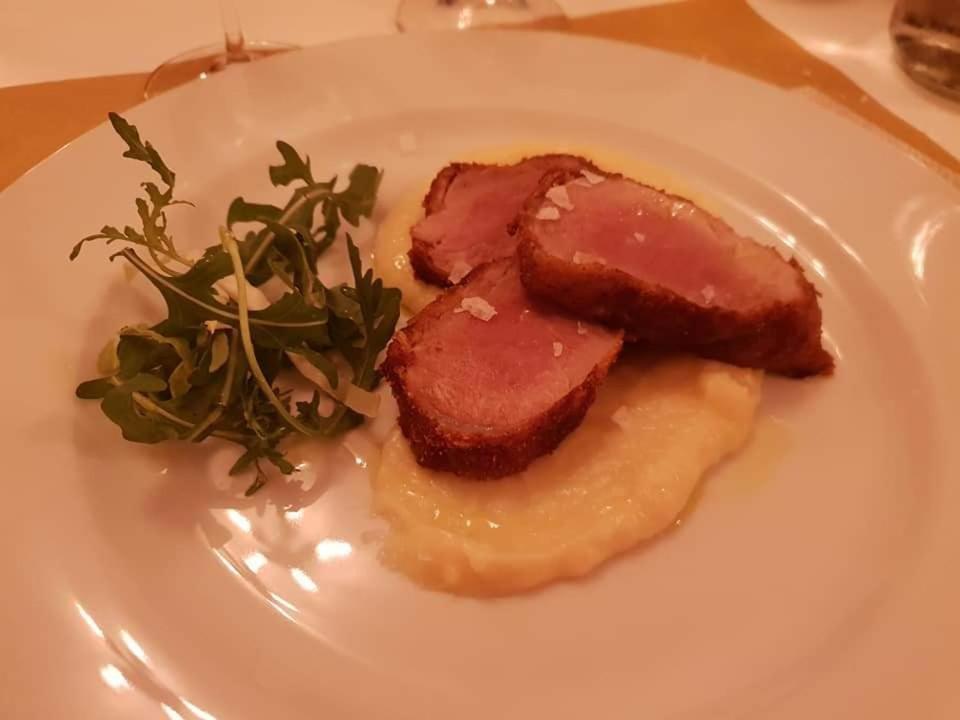 700Enolocanda Santa Giuletta 外观 照片